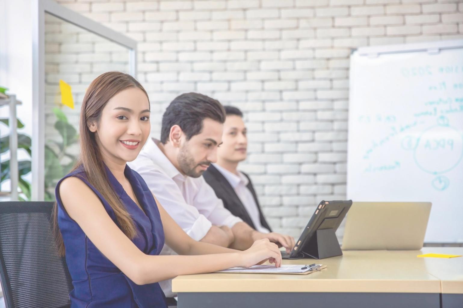 Team collaboration platform interface showing real-time testing coordination