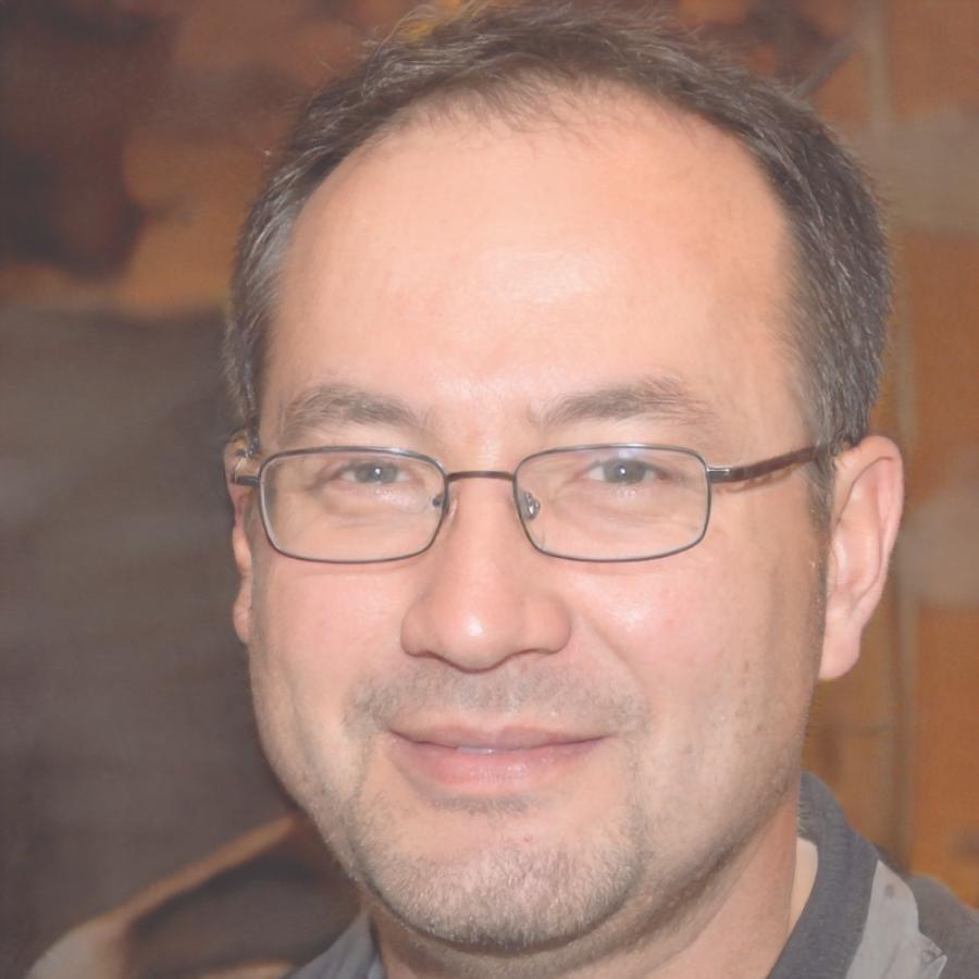 Viktor Kozlowski, Lead Framework Architect